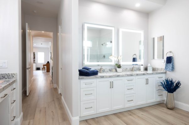 residential home bathroom